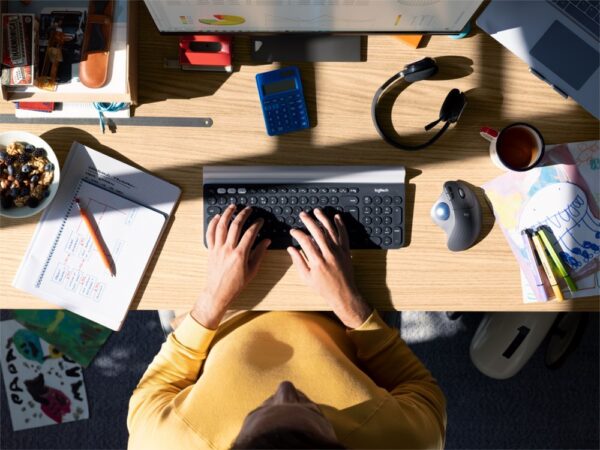 Logitech M575 Ergo Trackball for Business | Ergonomische Draadloze Muis | Rechtshandig | RF + Bluetooth | 2000 DPI | Grafiet