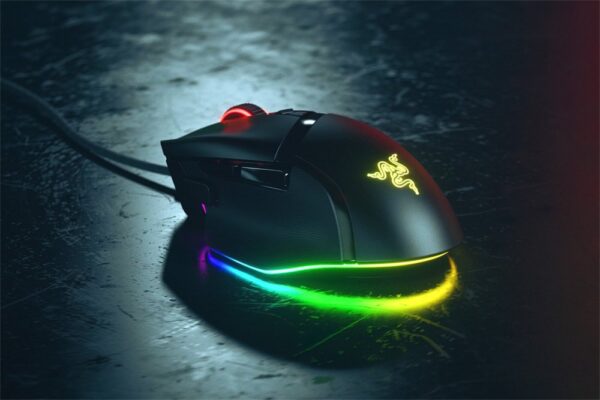 Razer Basilisk V3 | Bekabelde Gaming Muis | Rechtshandig | USB-A | 26000 DPI | Zwart