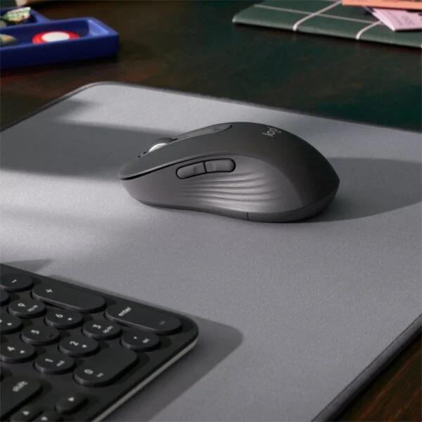 Logitech Signature M650 for Business | Draadloze Muis | Rechtshandig | RF + Bluetooth | 4000 DPI | Grafiet