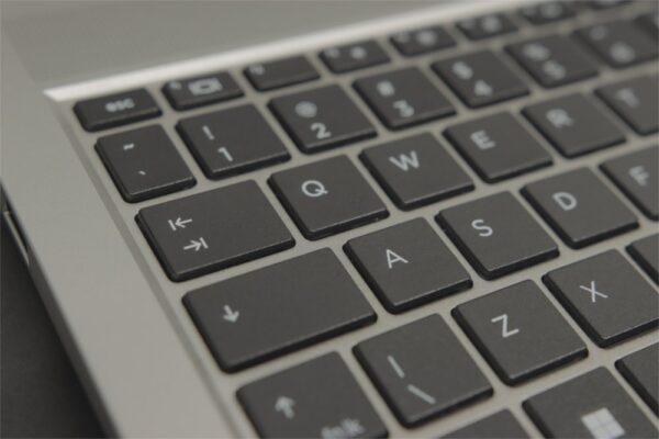 HP ProBook 450 G8 | 15.6'' IPS F-HD | Intel Core i5-1135G7 | 8GB | 512GB | W10 Professional | RESPRAYED