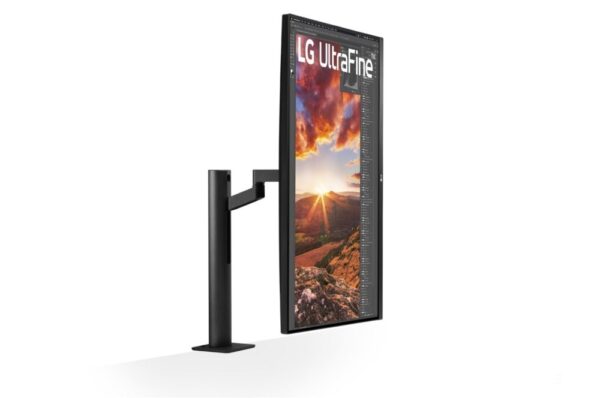 LG Ergo 32UN880P-B 32" | 3840x2160 4K IPS | 60Hz | Monitor